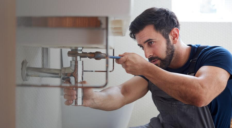 Professional sink repair services in Paris, OH